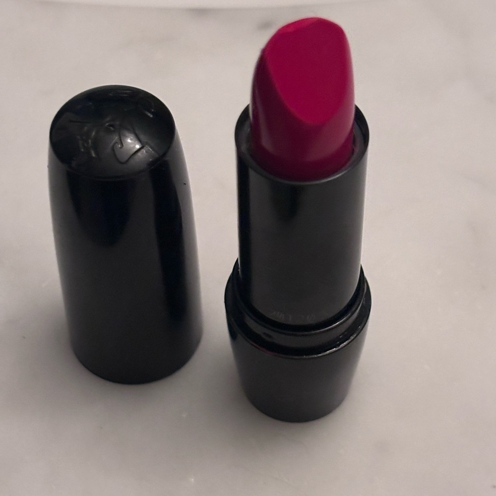 NEW Lancôme Luxury Red Stilletto Cream Lipstick